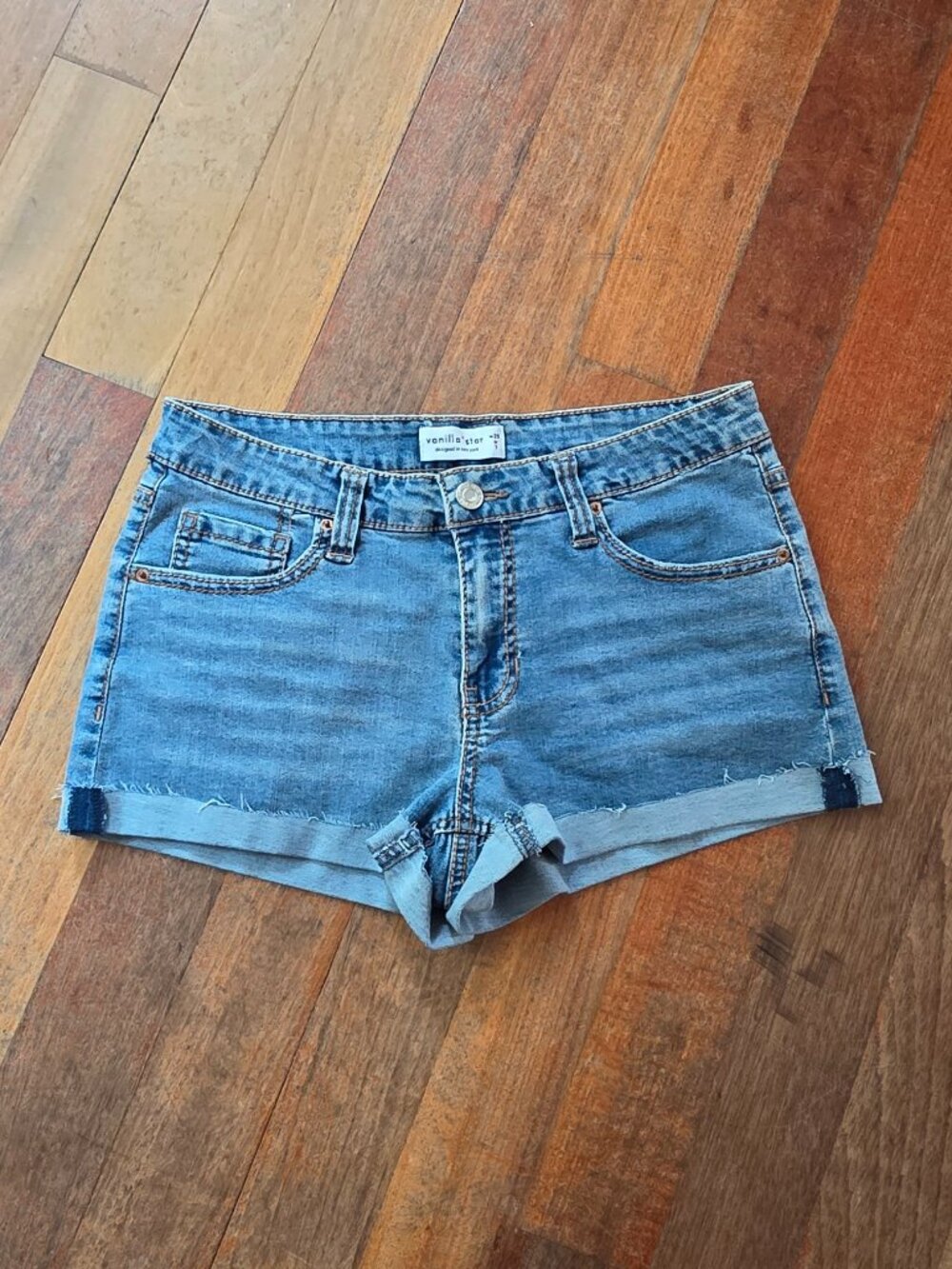 Vanilla Star Juniors Denim Short Shorts Size 7
